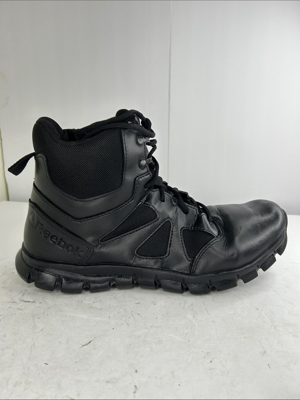 Reebok Men’s Black Tactical Mid-Height Lace-Up Boot